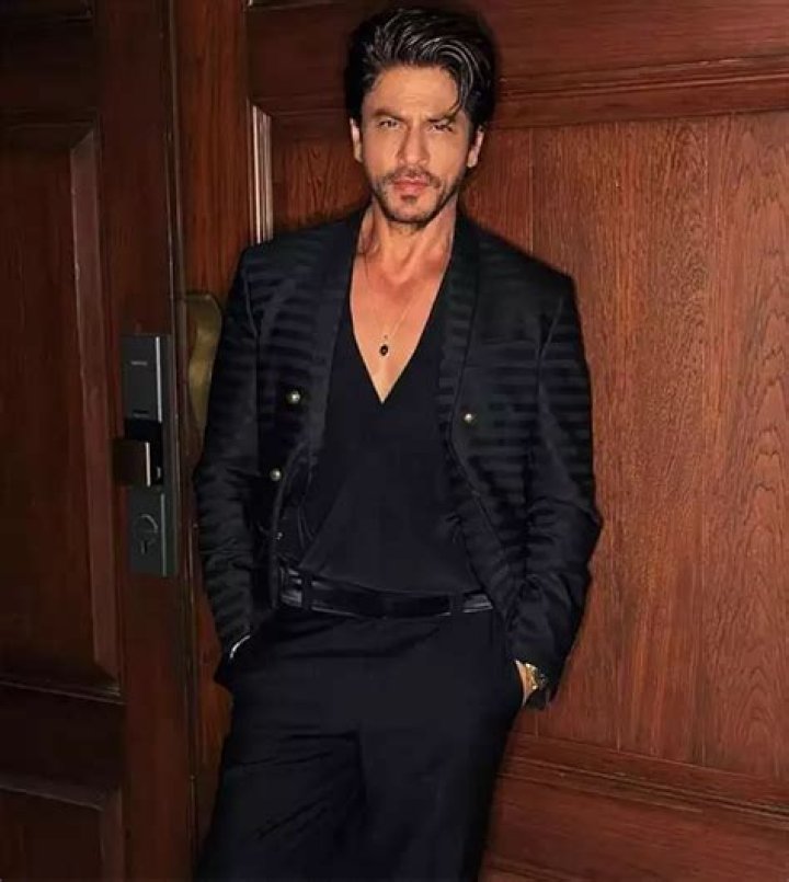 SRK Net Worth And His Lavish Lifestyle, One Of The Richest Actors In