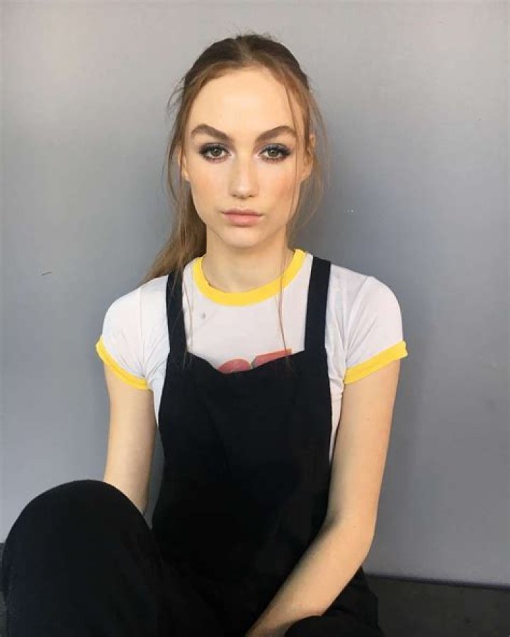 Starlet Arcade Madison Lintz