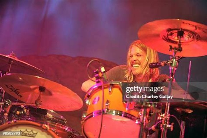 TAYLOR HAWKINS AND THE COATTAIL RIDERS Nasty Little Man