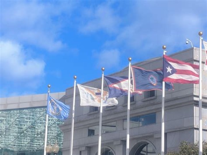 The United States and its new Possessions. Puerto Rico, Cuba, Hawaii