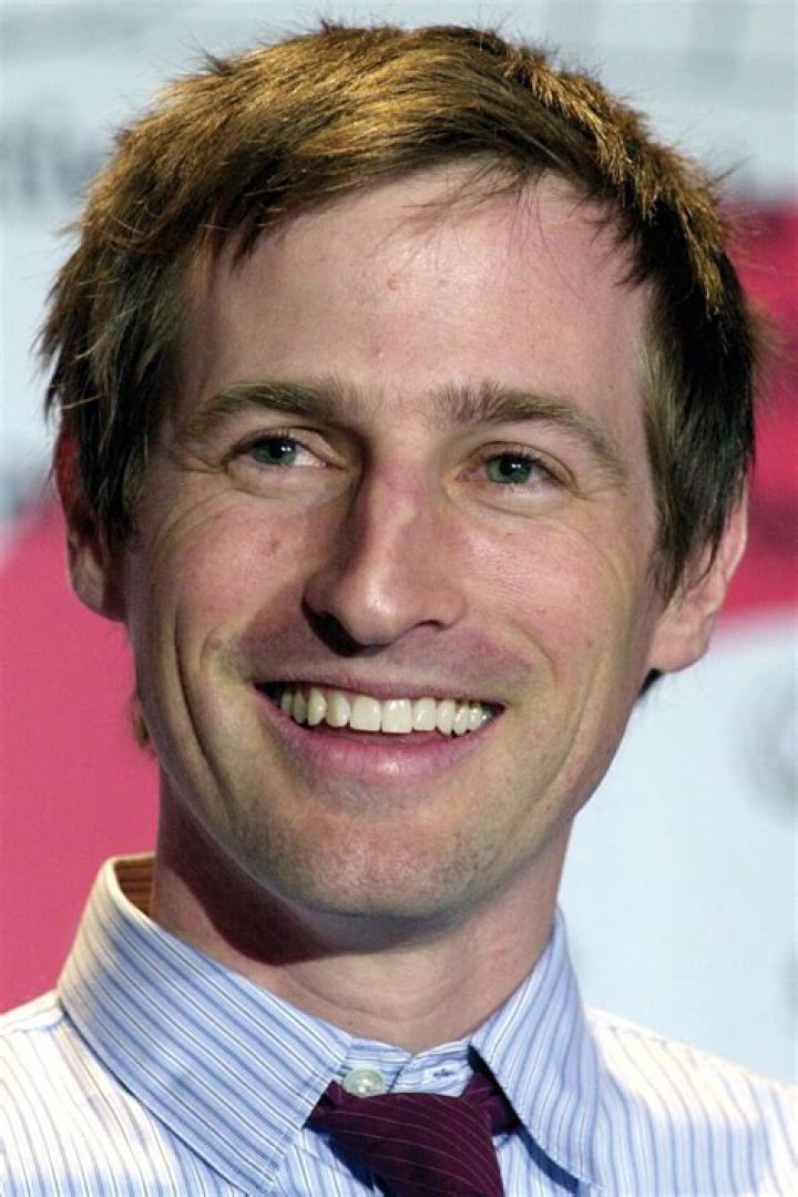 Thomas Middleditch, Actor The Final Girls. Thomas Middleditch was born