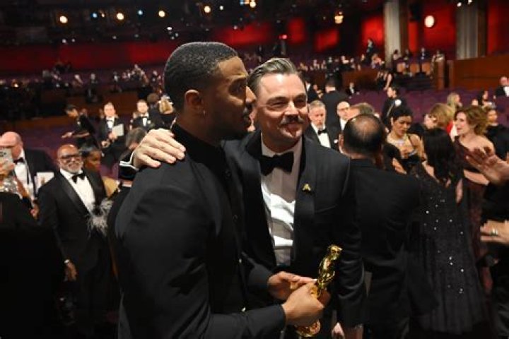 Tim Cook&rsquo;s Oscar Moment Didn&rsquo;t Come Cheap Puck