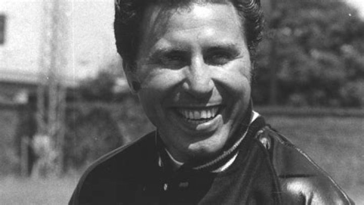 Tim Sullivan Clowning aside, Lee Corso could coach