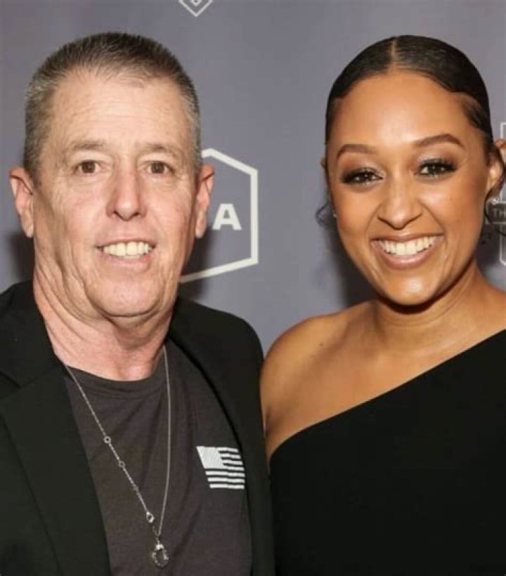 Timothy Mowry Is 'Sister, Sister' Star Tia Mowry's RarelySeen Father
