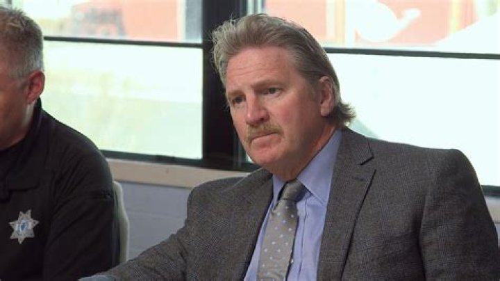 Watch Cold Justice Episode Digging For Answers
