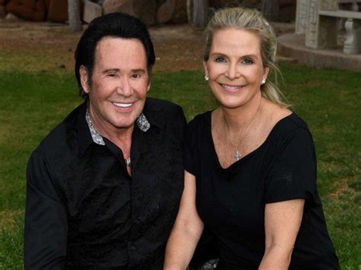 Wayne Newton Wiki/Bio, Age, Net Worth, Music, Danke Schoen, Still Alive, Songs and Pictures
