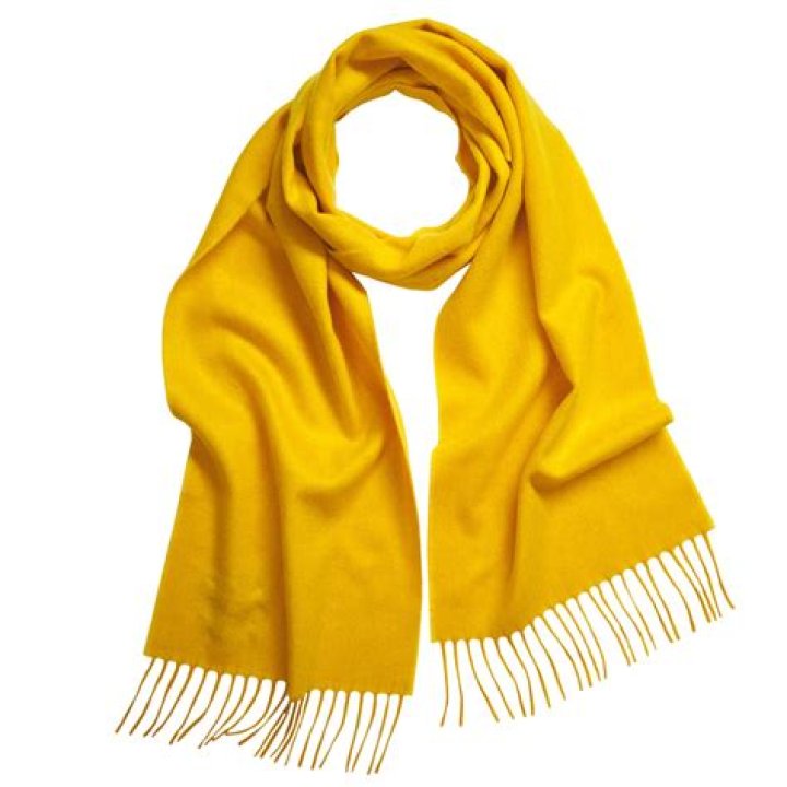 What does a yellow scarf symbolize? Livloko London