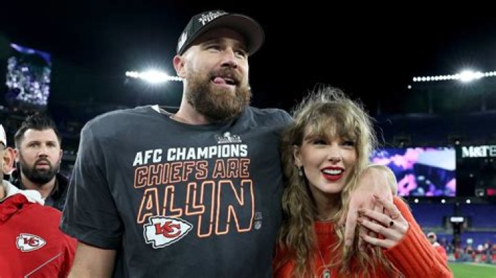What We Know About Taylor Swift's Parents' HushHush Divorce