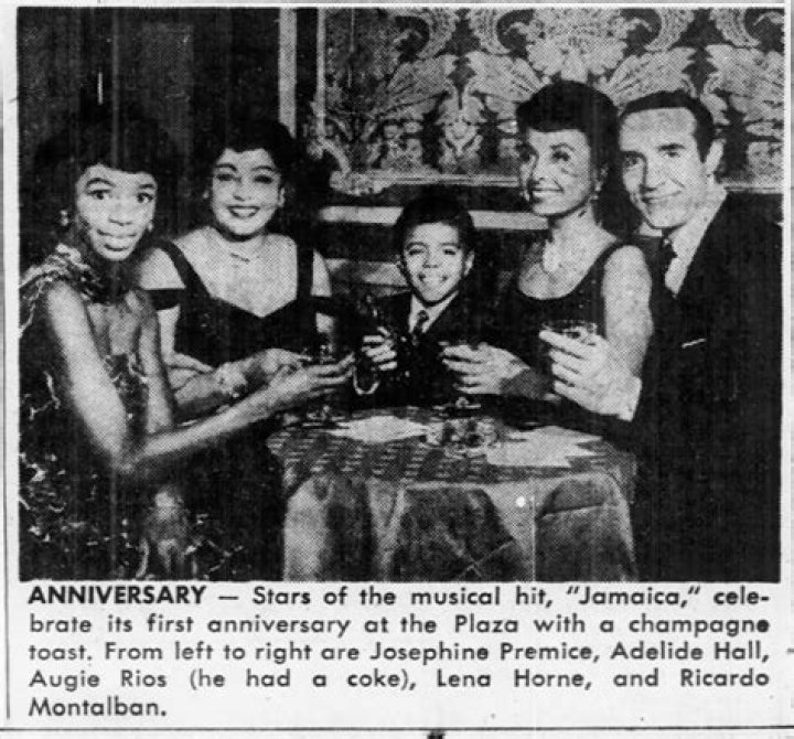 WHITE DOOWOP COLLECTOR AUGIE RIOS & THE NOTATIONS_I've Got A Girl