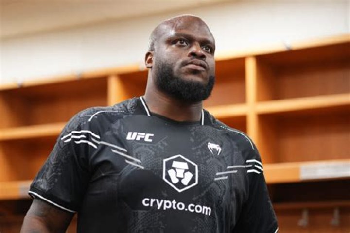 Who is Derrick Lewis' wife? Know all about April Davis