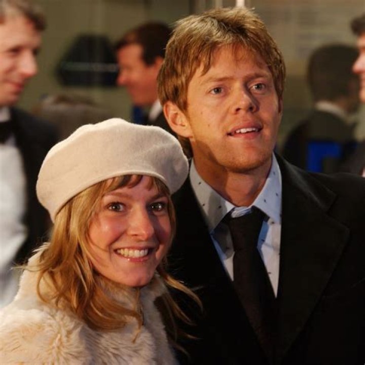 Who Is Kris Marshall Wife Hannah Dodkins? Kids Family And Net Worth