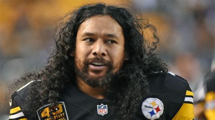 Who Plays Tiny Troy In The New Head & Shoulders Commercial?