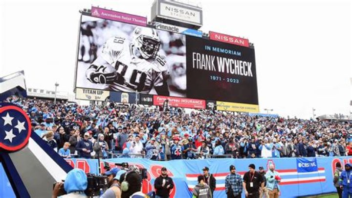 Wycheck, Frank &laquo; Tennessee Sports Hall of Fame
