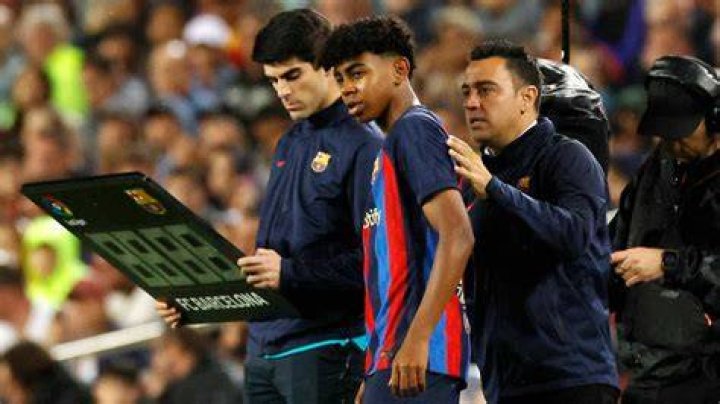 Xavi Hernandez on Lamine Yamal 'Everything is under control, his mind