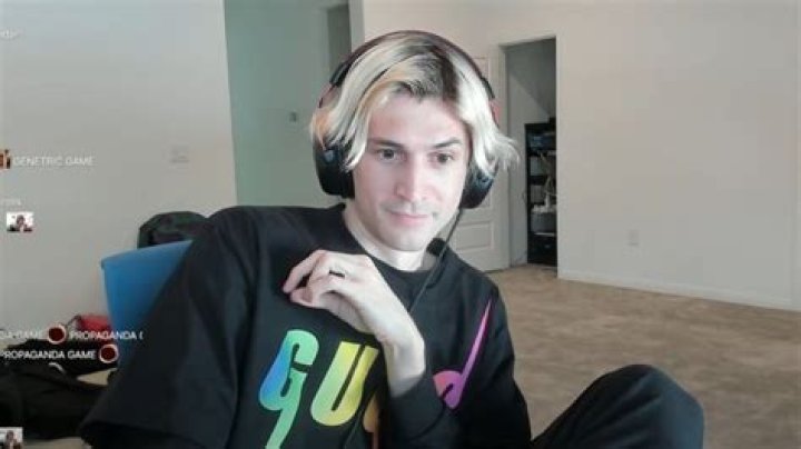 xQc Does A Face Reveal... YouTube