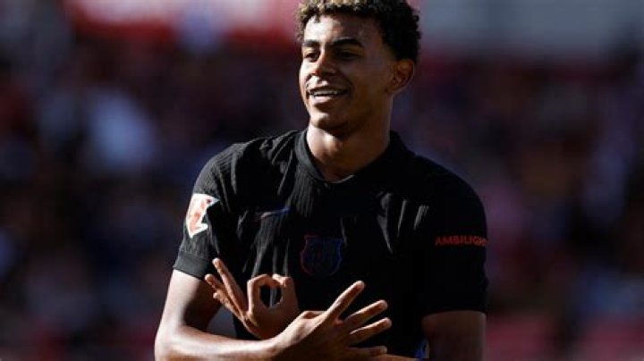 Yamine Lamal youngest ever to start for Barcelona in Cadiz