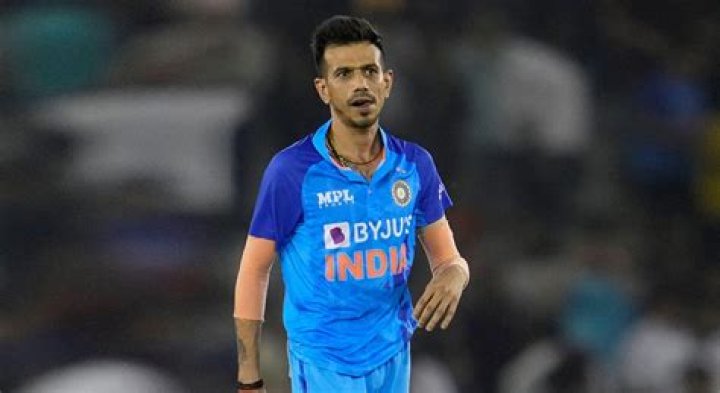 Yuzvendra Chahal's Wife Dhanashree Attends Iftaar Party With Shreyas Iyer, Pics Go Viral